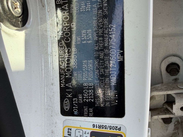 2013-kia-soul-mpv-image-30