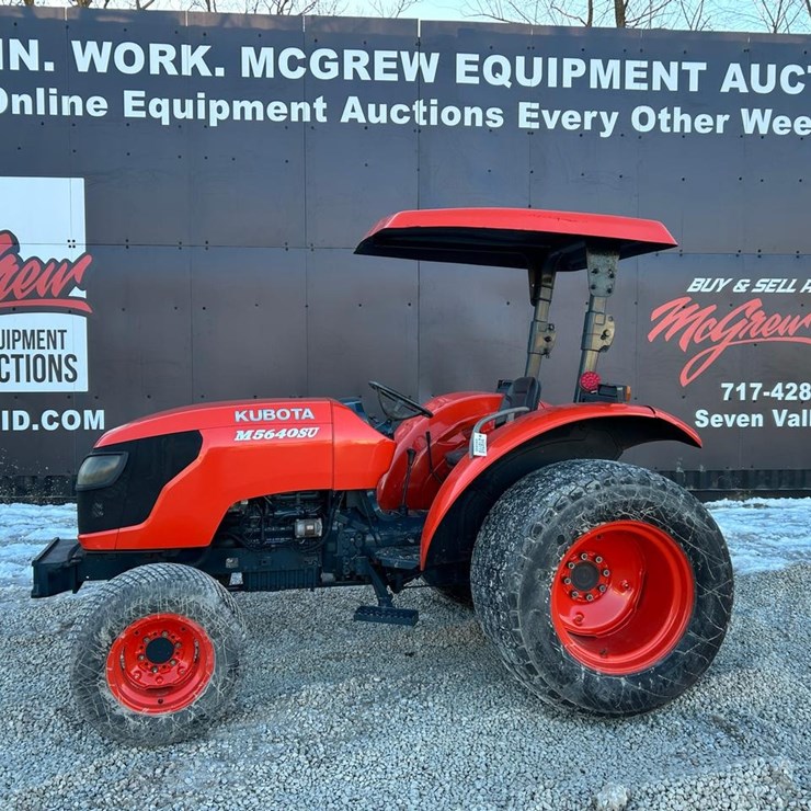 KUBOTA M5640SUD