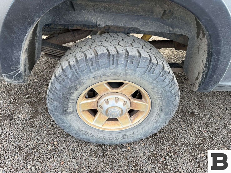 2012-dodge-2500-image-21