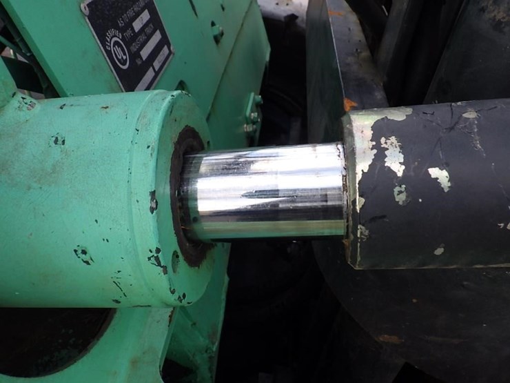 mitsubishi-fg40k-image-21