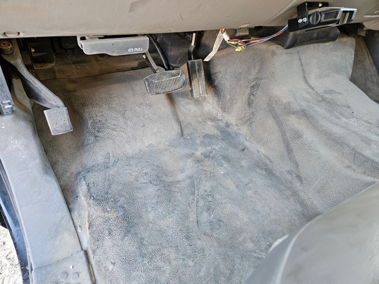 2000-ford-f350-image-22