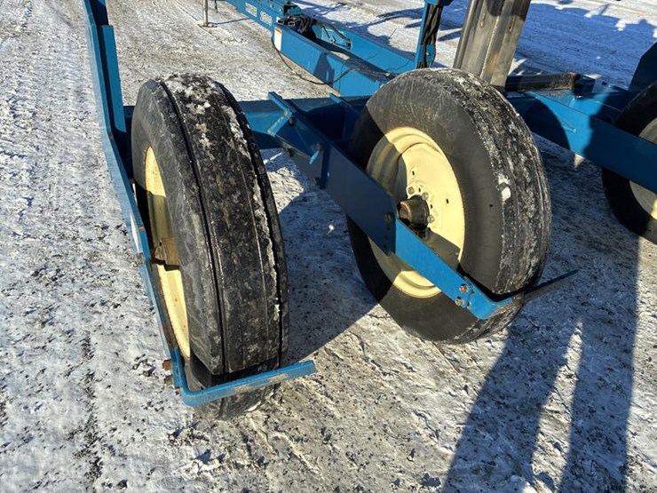 1999-kinze-2500-image-56