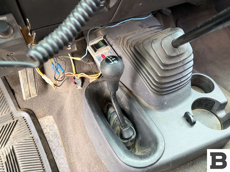 2001-dodge-ram-3500-image-46