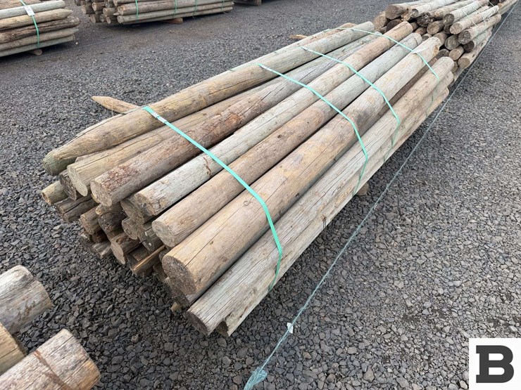 ..-wooden-posts-image-9