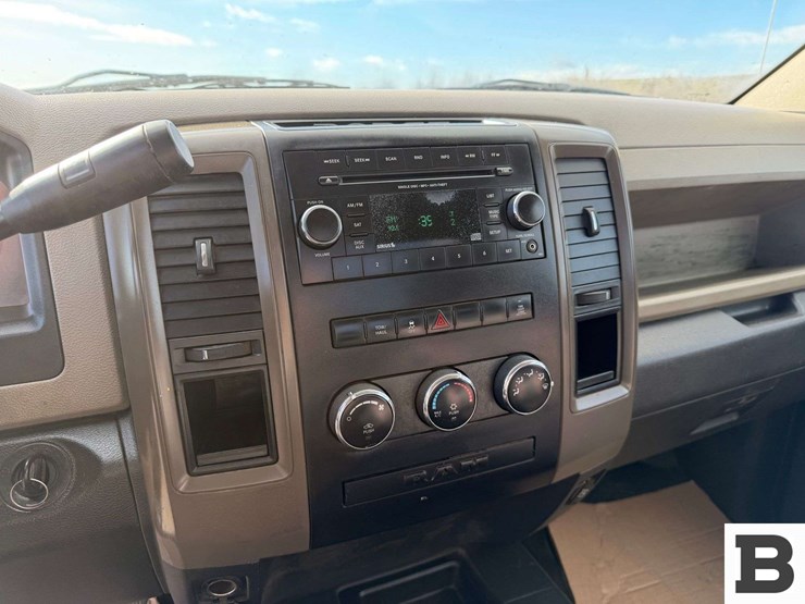 2012-dodge-ram-2500-image-29