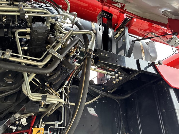 2024-case-ih-8250-image-55
