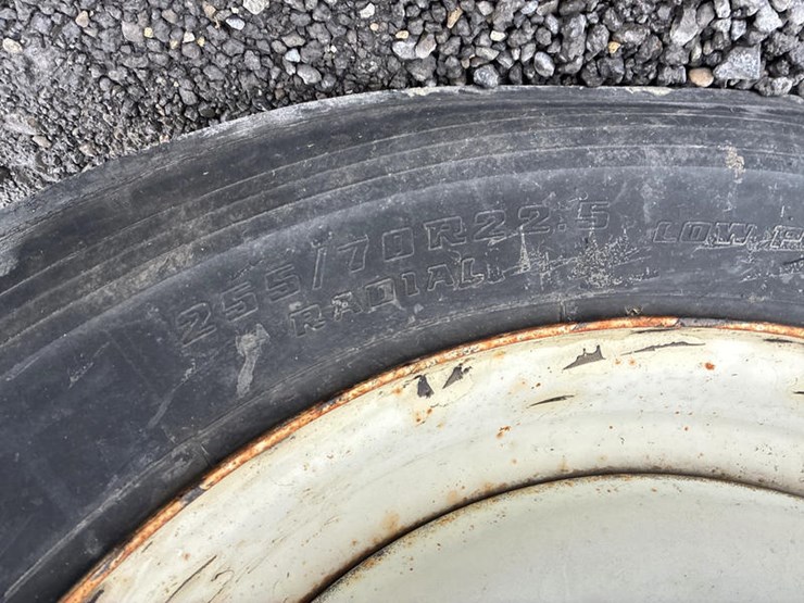 2010-kinze-3600-image-19