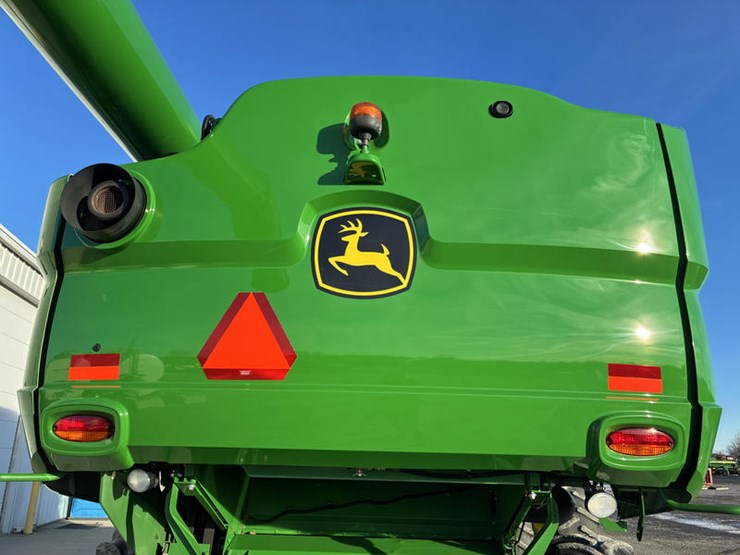 2018-john-deere-s770-image-12
