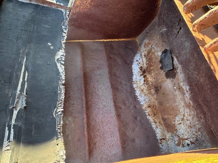 #114541-•-degelman-rock-picker-image-19