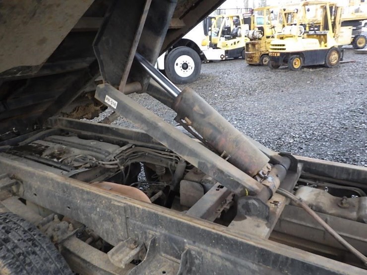 2008-ford-f350-image-21