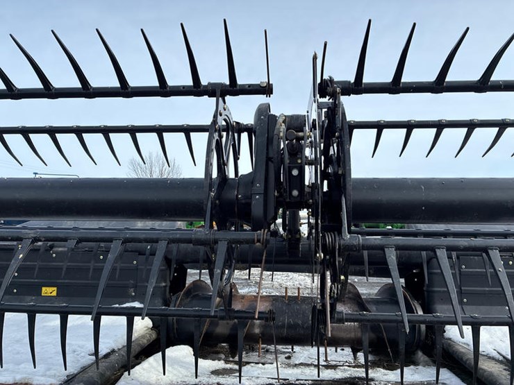 2012-mac-don-fd70-image-24