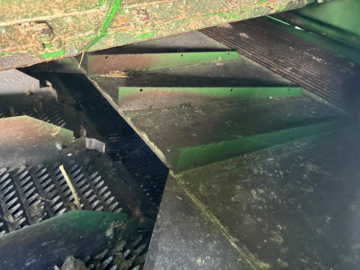 2013-john-deere-s670-image-69