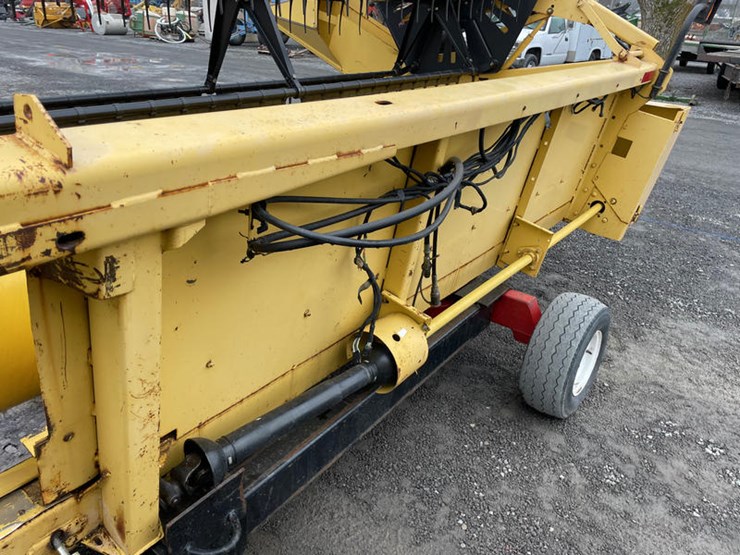 new-holland-25-image-19