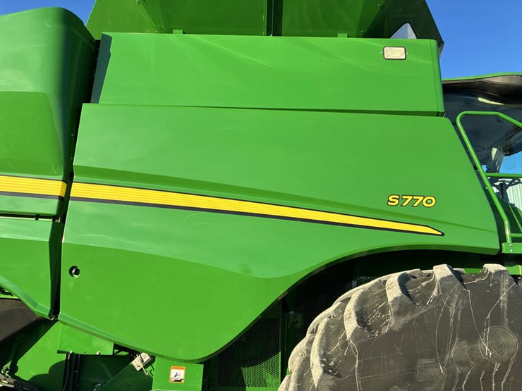 2021-john-deere-s770-image-10