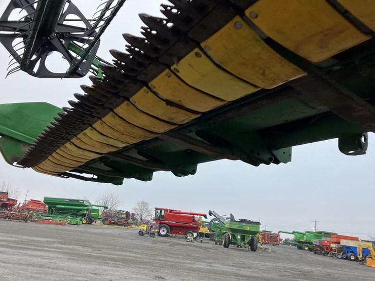 2011-john-deere-625f-image-16