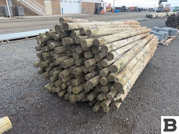 8'-pressure-treated-posts-image-3