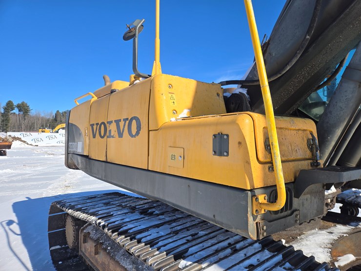 volvo-ec330-image-34