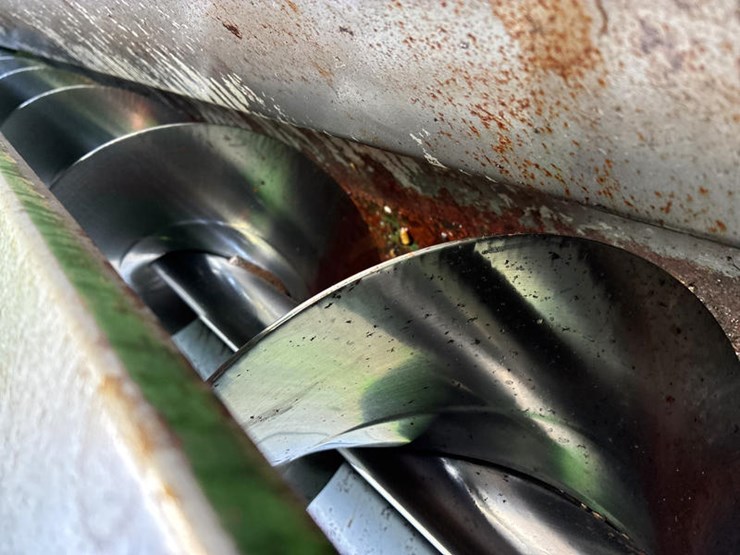 2015-john-deere-s670-image-94