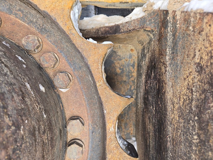 volvo-ec330-image-68