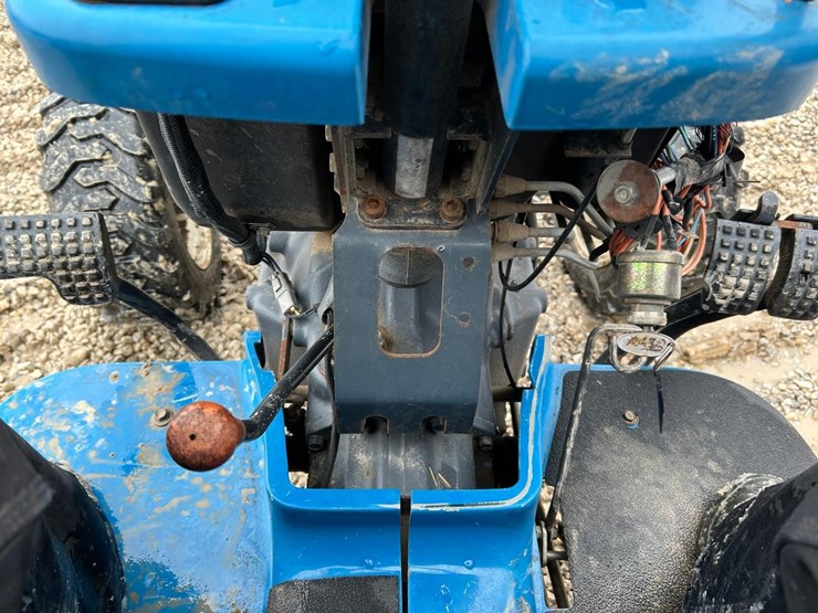 new-holland-1725-image-24