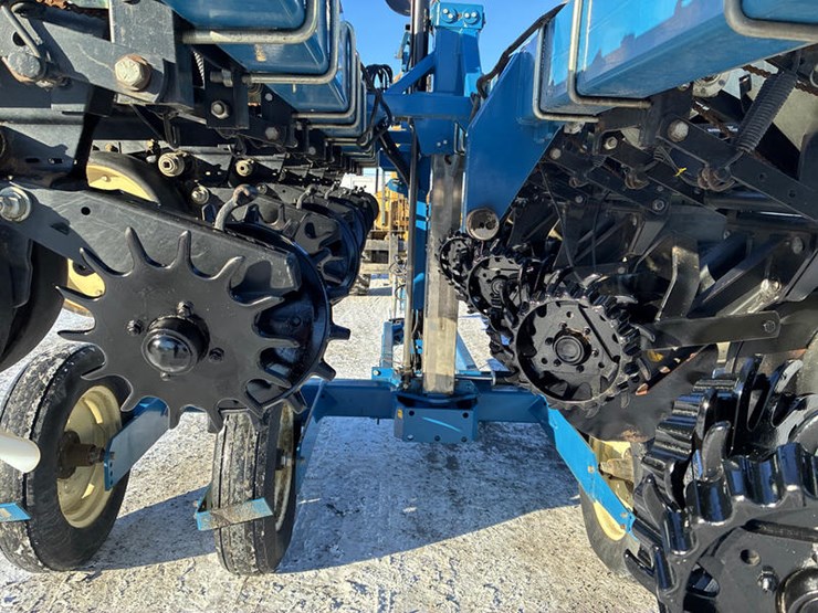 1999-kinze-2500-image-48