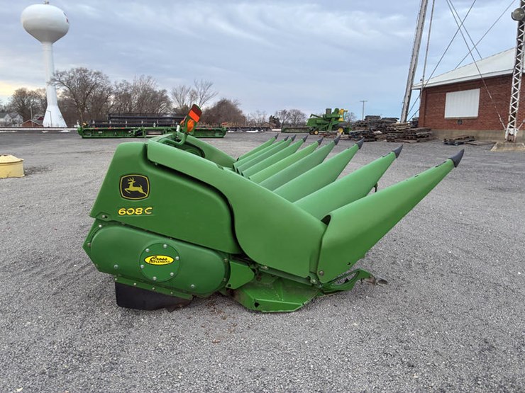 2009-john-deere-608c-image-18