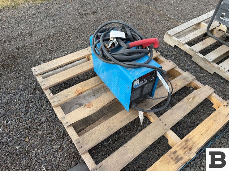 chicago-electric-plasma-cutter--dnr-image-11