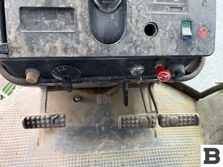 1984-john-deere-4850-image-60