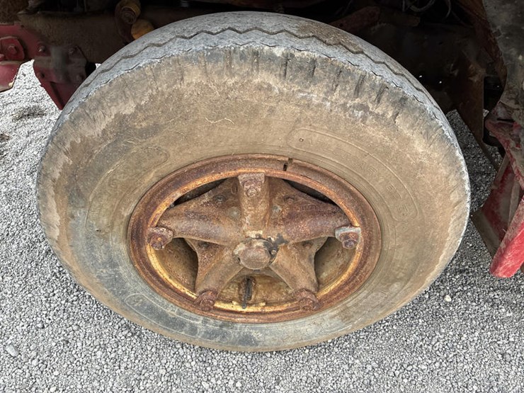 1975-ford-f600-image-30