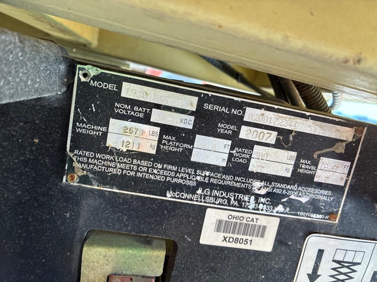 2007-jlg-1930es-image-2