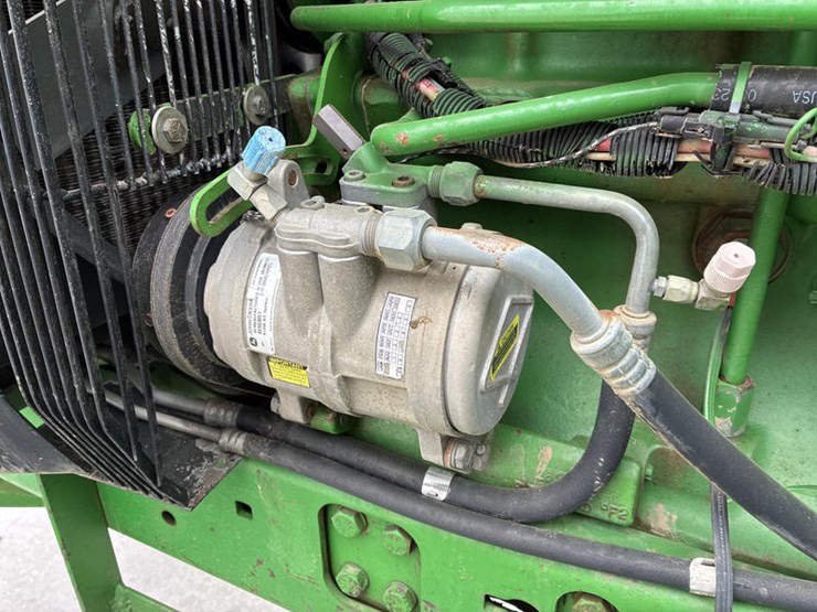 john-deere-4560-image-61