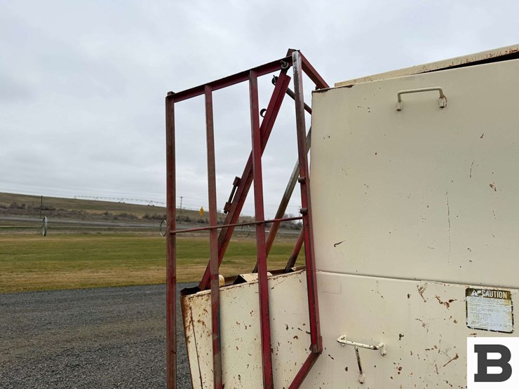 apache-cf8a150-creep-feeder-image-11