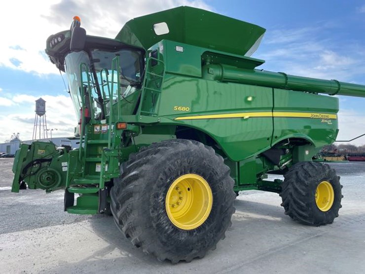 2017-john-deere-s680-image-13
