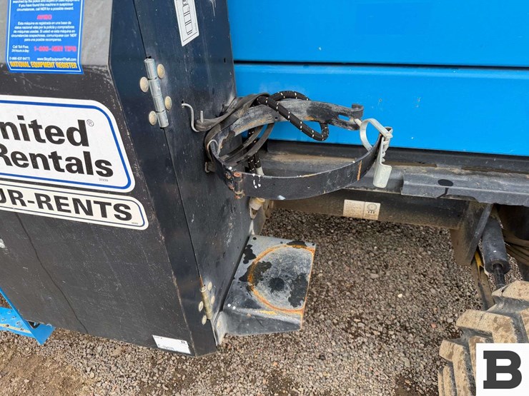 genie-gs-4390-scissor-lift-image-32