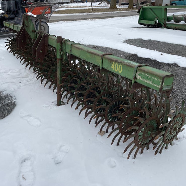 400 JOHN DEERE 400