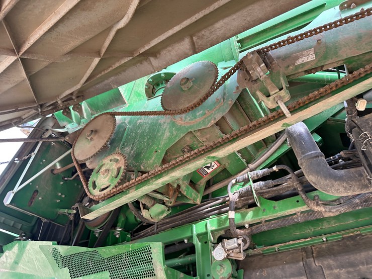 2020-john-deere-s770-image-49