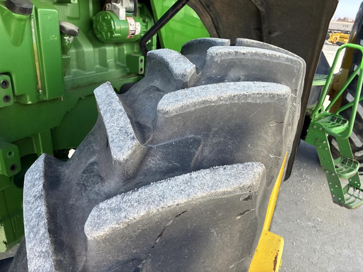 1995-john-deere-8300-image-46