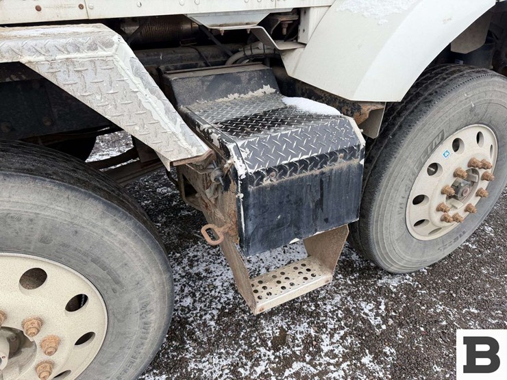 1998-kenworth-t800-image-66