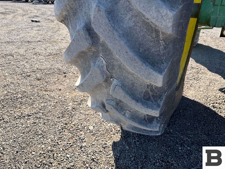 1992-john-deere-4760-image-37