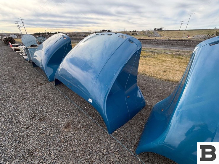 semi-truck-wind-deflector-image-2