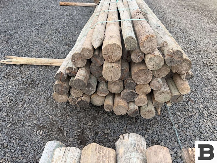 ..-wooden-posts-image-7