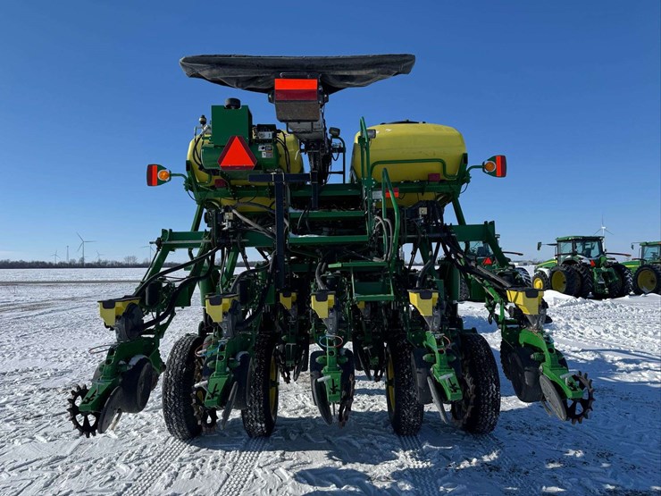 john-deere-1795-image-16