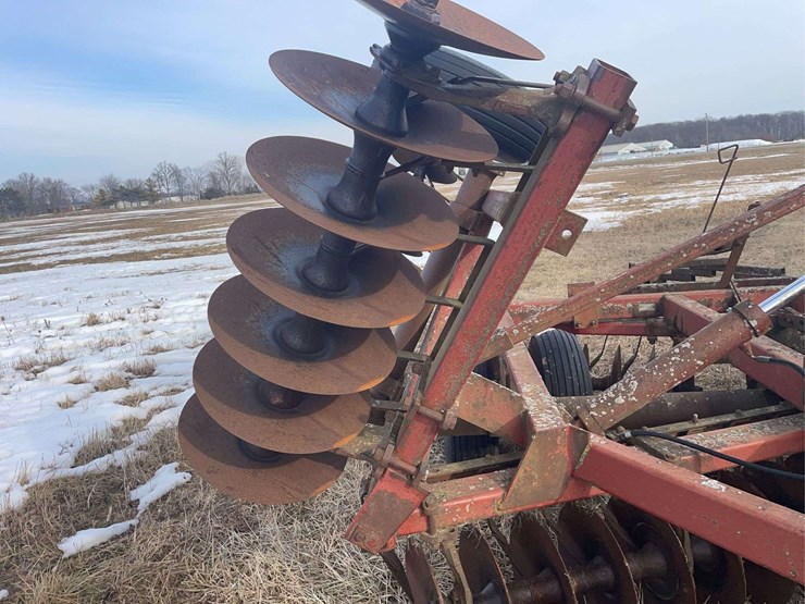 international-490-image-4