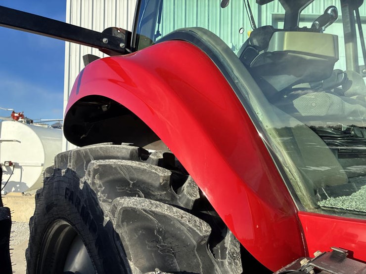 2011-case-ih-magnum-315-image-22