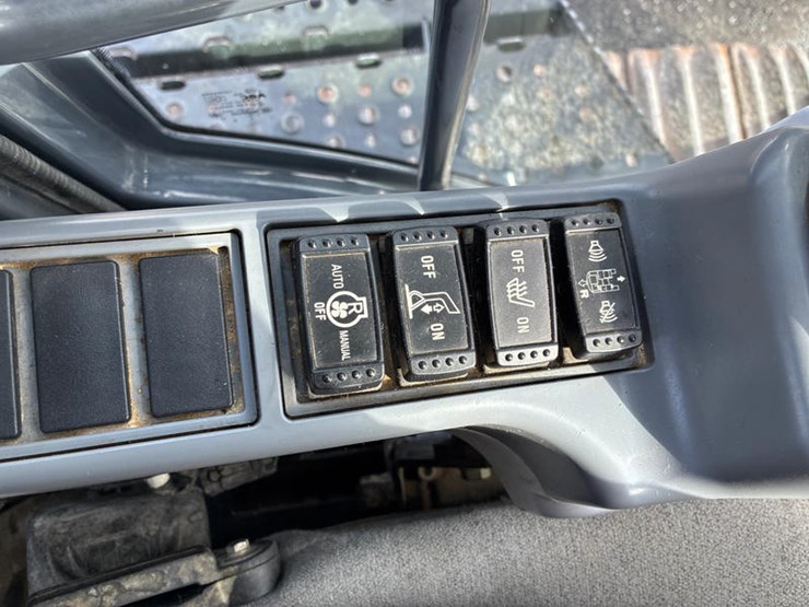 #5000-•-2017-jd-470g-lc-#1ff470gxjhf235084-image-77