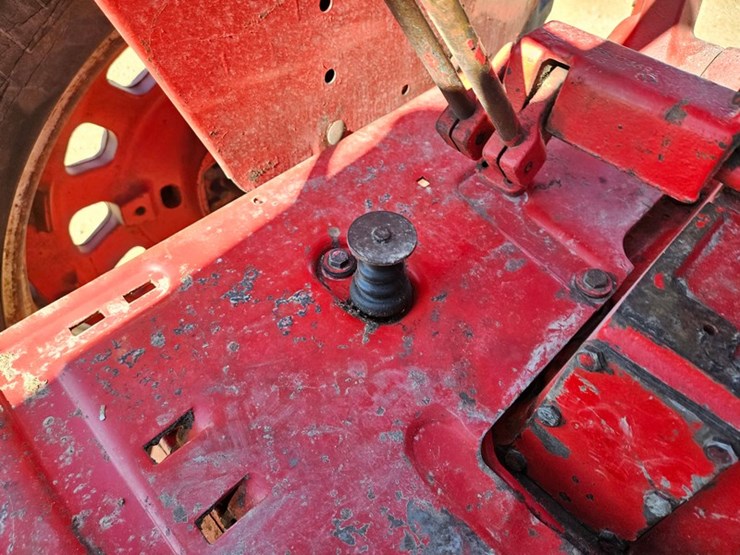 international-1066-image-33