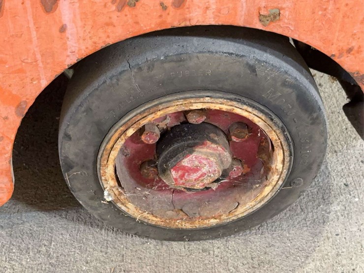 clark-forklift-image-22