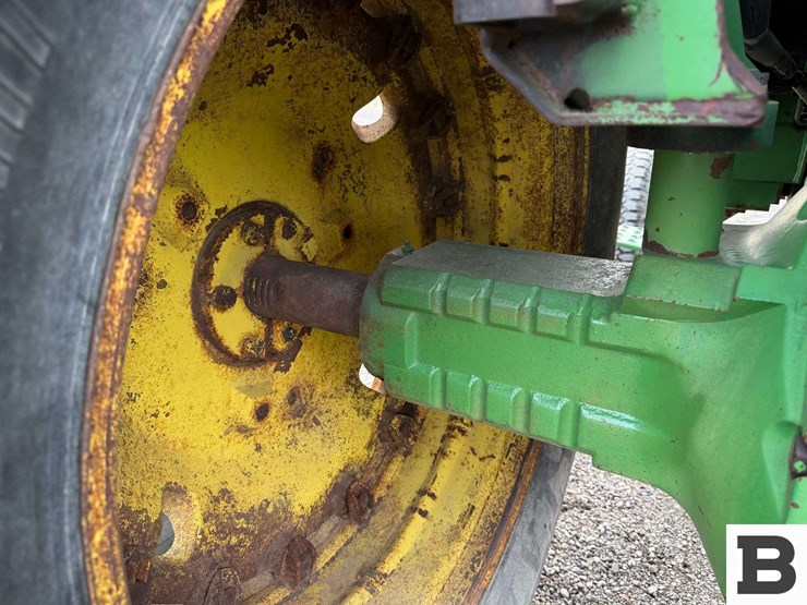 1982-john-deere-4440-image-32