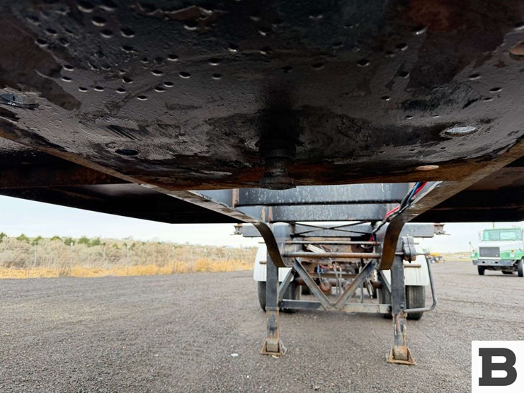 2011-dionbilt-dbnsl-220ar-chassis-trailer-image-13