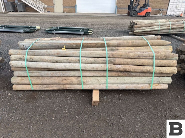 ..-wooden-posts-image-5